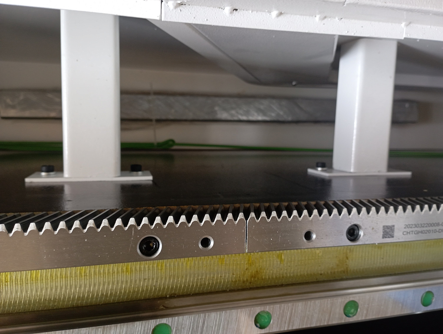 Оптоволоконный лазерный станок LiMark RS 1530 1500